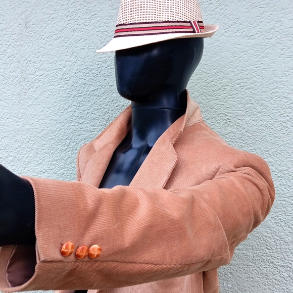 Westchester Classics Men's Corduroy Luxury Blazer - Picture 3 of 17